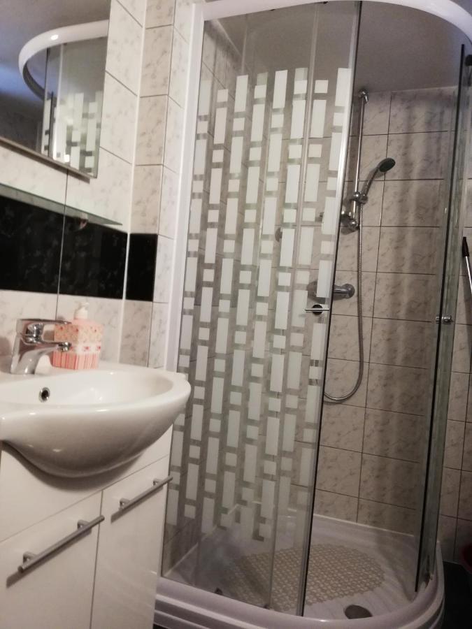 Apartman Cvita Tkon Eksteriør billede