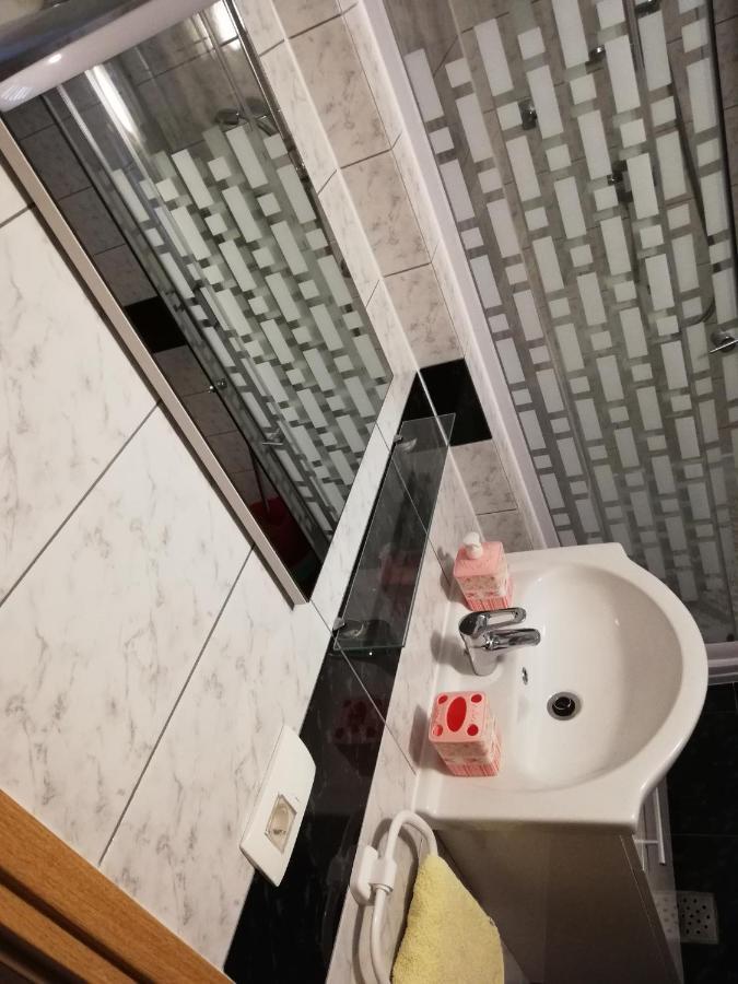 Apartman Cvita Tkon Eksteriør billede